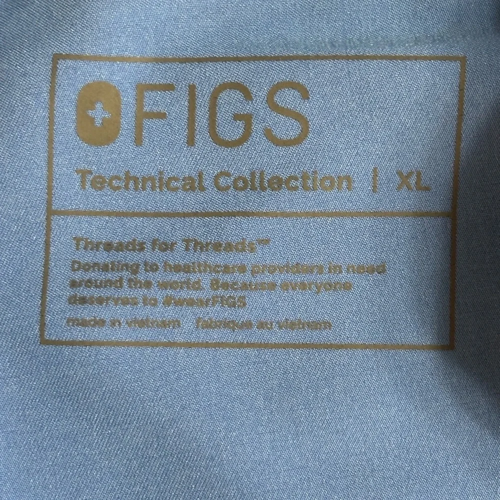 Figs SET one pocket scrub top and pants size XL - Picture 8 of 8